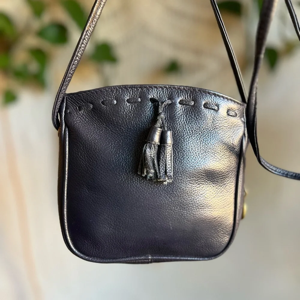 Vintage Anne Klein Oroton Leather Crossbody Bag Navy Leather Tassel Purse 80s